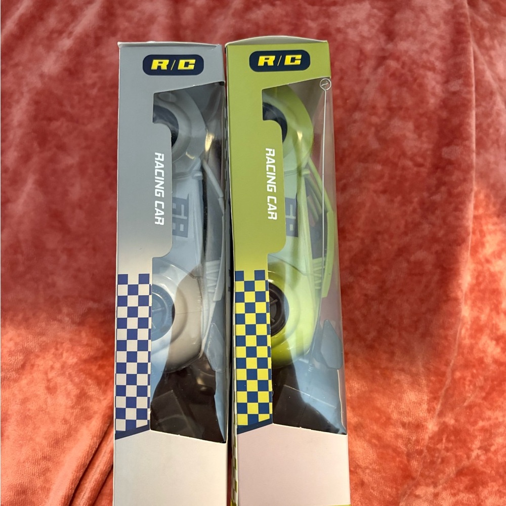 Extreme Racing Remote Control Cars - 2 pack assorted! - Picture 8 of 12